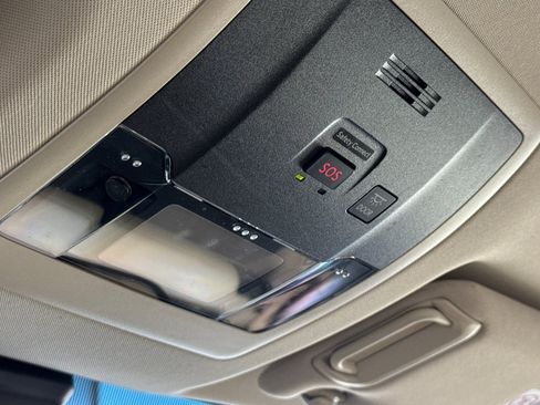 Used 2018 Lexus NX 300 FWD w/ Accessory Package image 23