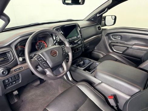 Used 2023 Nissan Titan PRO-4X w/ Pro-4x Convenience Package image 31