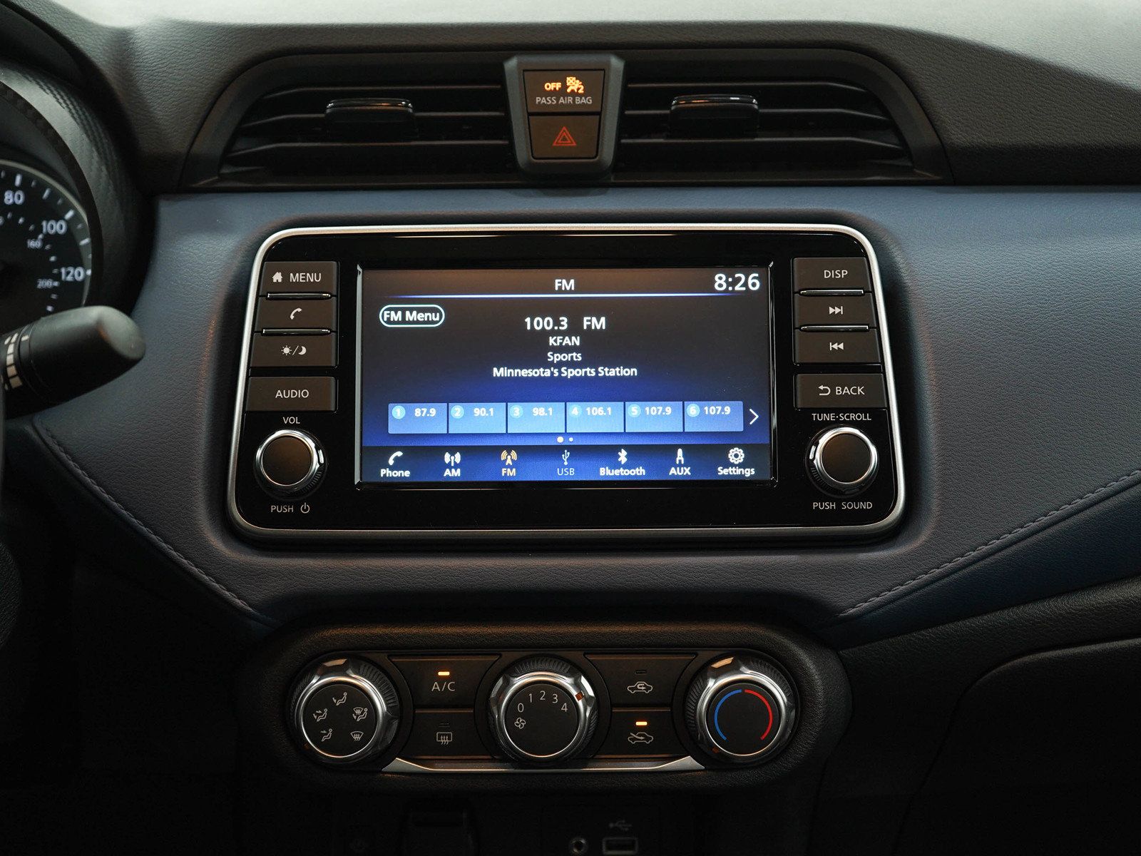 Used 2025 Nissan Versa SV w/ Trunk Package FWD image 15