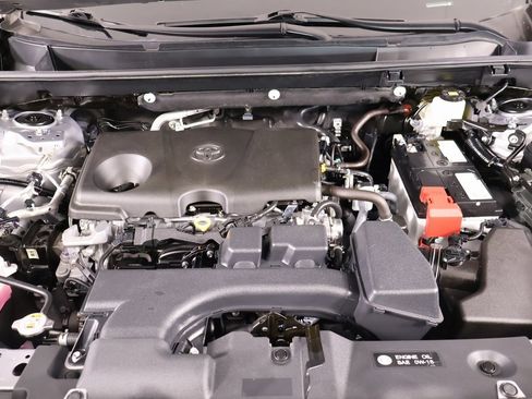 Used 2024 Toyota RAV4 XLE image 18