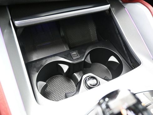 Used 2022 BMW X6 xDrive40i w/ Executive Package image 19