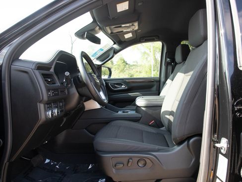 Used 2024 GMC Yukon SLE w/ Max Trailering Package AWD/4WD image 22