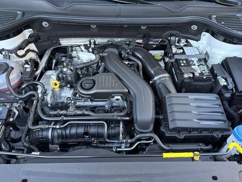 Used 2025 Volkswagen Taos S image 27