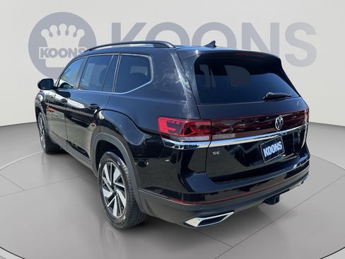 Used 2024 Volkswagen Atlas SE FWD image 8