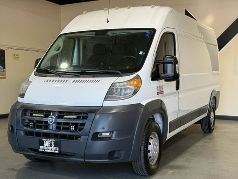 Used 2018 RAM ProMaster 2500 w/ Interior Convenience Group FWD image 1