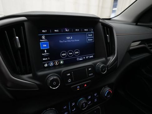 Used 2024 GMC Terrain AT4 AWD/4WD image 6