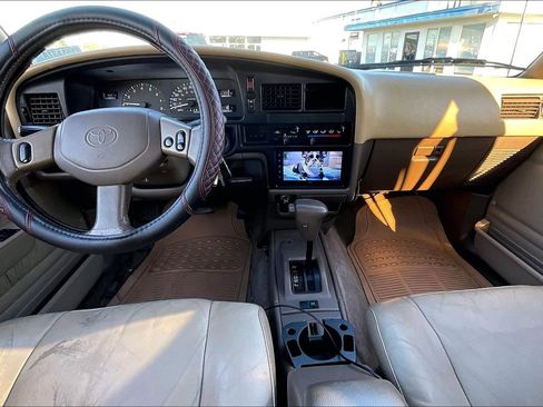 Used 1995 Toyota 4Runner SR5 image 14