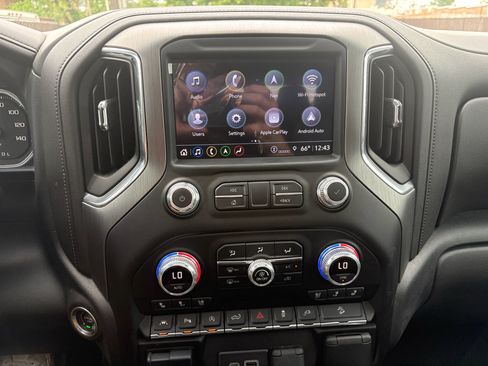 Used 2022 GMC Sierra 1500 Denali w/ Driver Alert Package II AWD/4WD image 24
