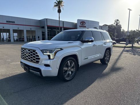 Certified 2023 Toyota Sequoia Capstone AWD/4WD image 1
