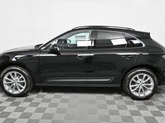 Certified 2025 Porsche Macan AWD video 2