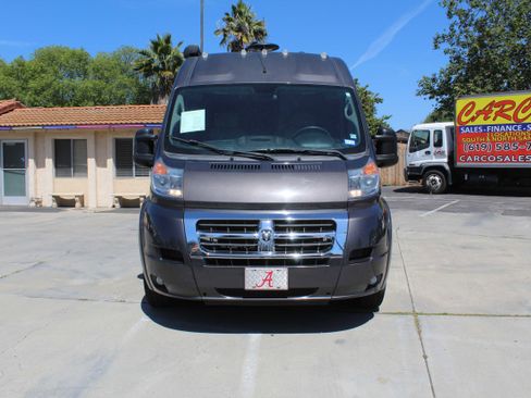 Used 2018 RAM ProMaster 3500 w/ Mopar Trailer Tow Group FWD image 10