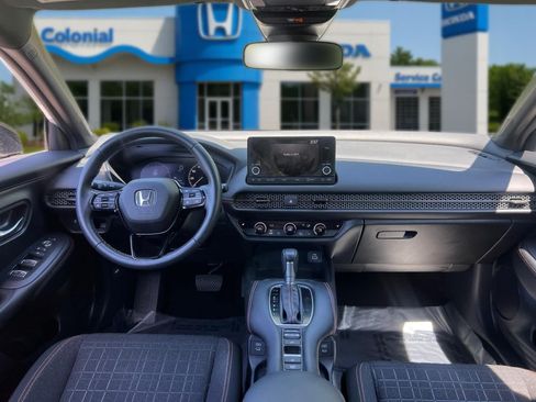 Used 2024 Honda HR-V Sport image 34