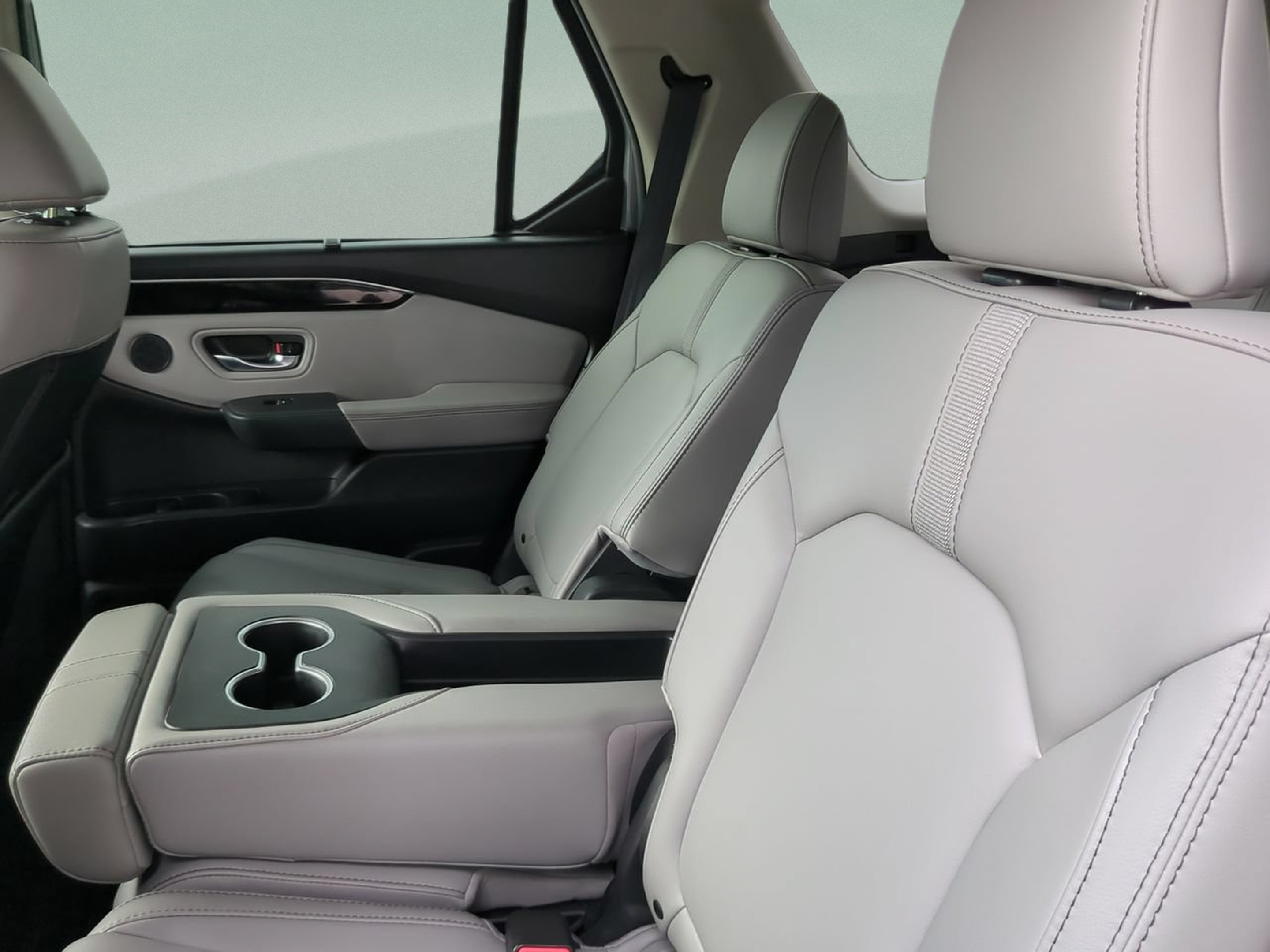Certified 2025 Honda Pilot EX-L image 18