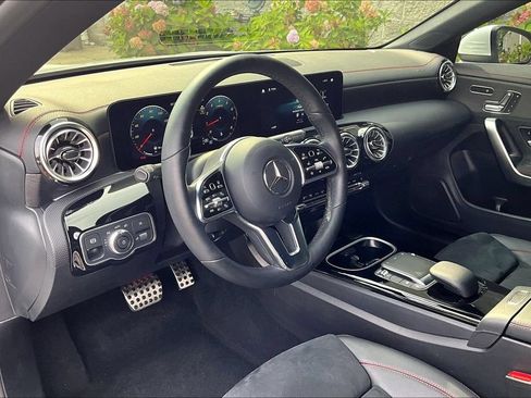 Certified 2023 Mercedes-Benz CLA 250 4MATIC image 13