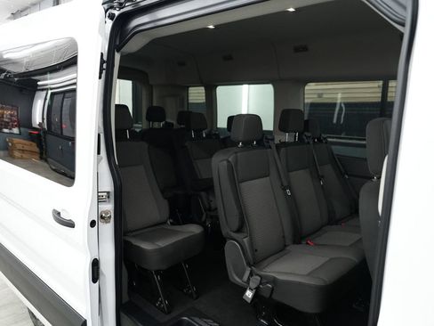 Used 2025 Ford Transit 350 XLT RWD image 26