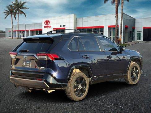 Used 2019 Toyota RAV4 XSE image 3