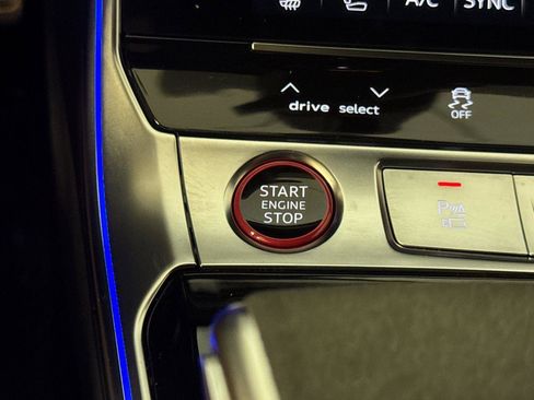 Used 2025 Audi RS 6 performance image 22