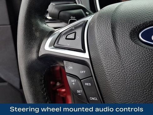 Used 2018 Ford Fusion Titanium image 7