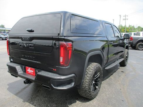 Used 2024 GMC Sierra 1500 AT4 w/ AT4 Premium Package AWD/4WD image 5