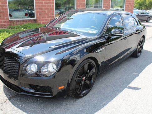 Used 2018 Bentley Flying Spur S V8 AWD/4WD image 2