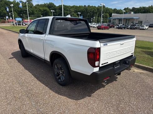 New 2026 Honda Ridgeline Sport image 7