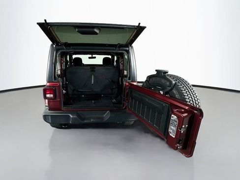 Used 2021 Jeep Wrangler Sport AWD/4WD image 28