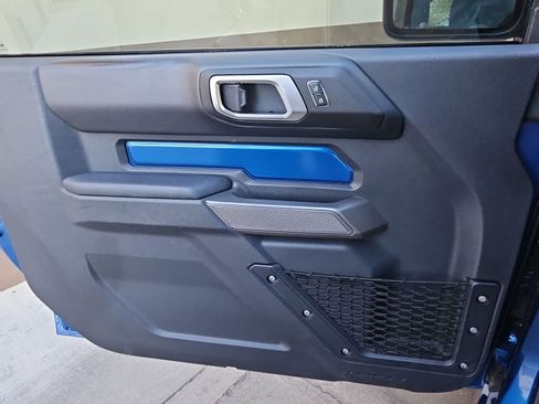Used 2021 Ford Bronco First Edition AWD/4WD image 27