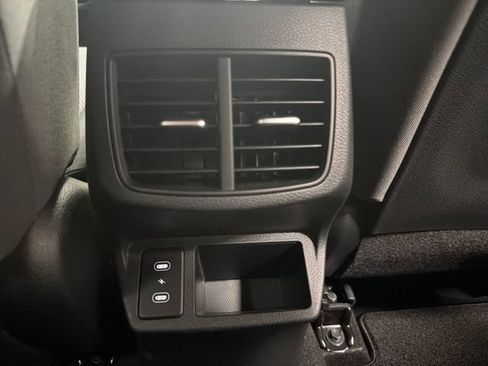 Certified 2024 Kia Seltos LX AWD/4WD image 17