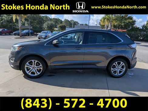 Used 2018 Ford Edge Titanium w/ Equipment Group 301A FWD image 11