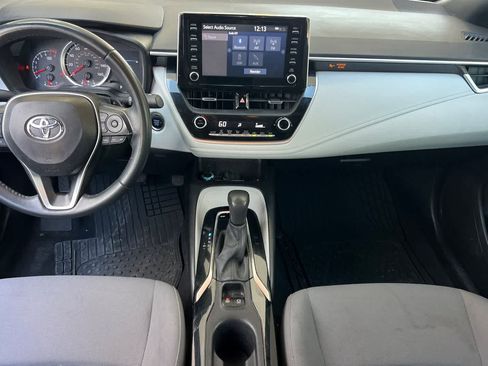 Used 2020 Toyota Corolla SE w/ SE Premium Package FWD image 4