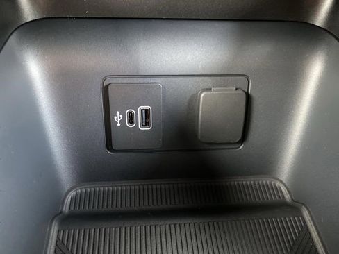 New 2026 Ford Explorer ST w/ Sun And Sound Package image 25