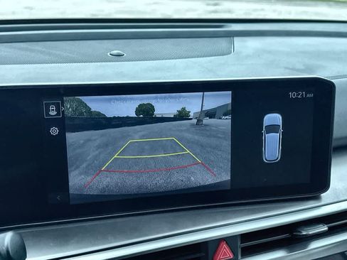 Certified 2025 Kia Sorento EX w/ Panoramic Sunroof Package FWD image 19