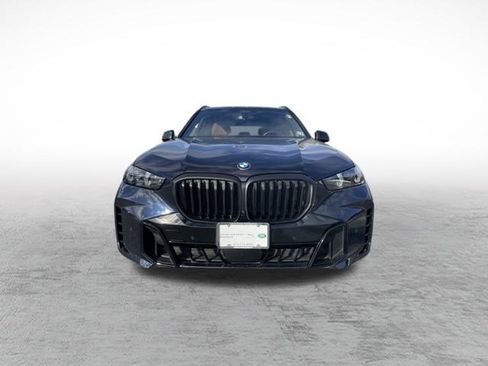 Used 2024 BMW X5 xDrive40i w/ Executive Package image 2