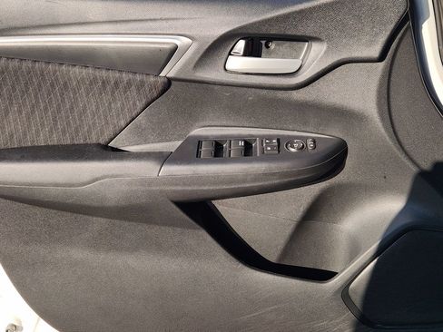 Used 2020 Honda Fit EX image 16