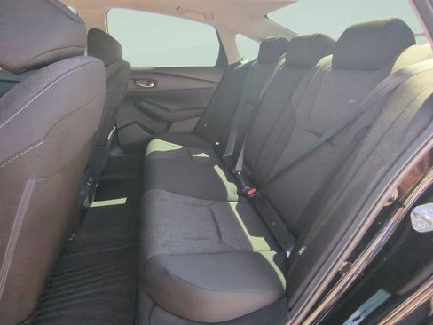 Certified 2025 Honda Accord SE image 12