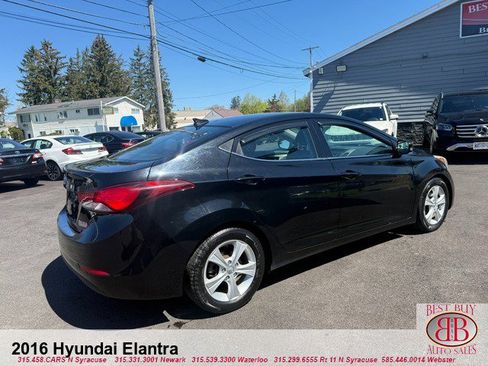 Used 2016 Hyundai Elantra Value Edition FWD image 4