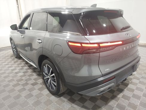 Used 2024 INFINITI QX60 Sensory AWD/4WD image 2