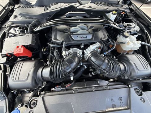 Used 2024 Ford Mustang GT Premium RWD image 28