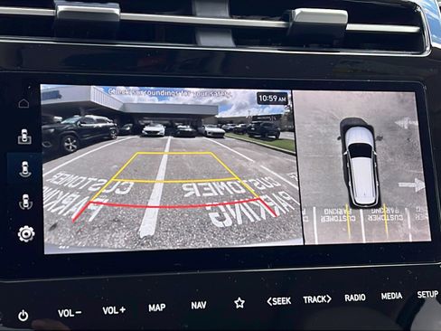 Certified 2024 Hyundai Tucson Limited FWD image 20