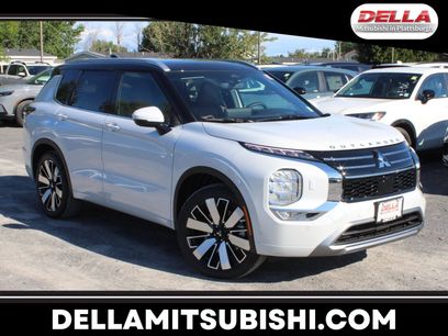 New 2025 Mitsubishi Outlander SEL