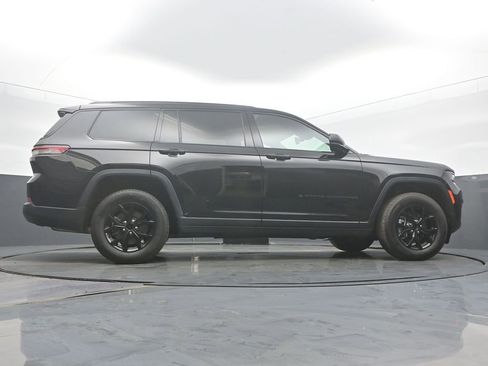 Used 2024 Jeep Grand Cherokee L Laredo AWD/4WD image 54