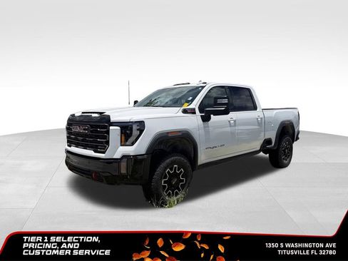 Used 2024 GMC Sierra 2500 AT4X AWD/4WD image 2