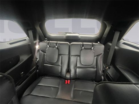 Used 2025 Ford Explorer ST image 16