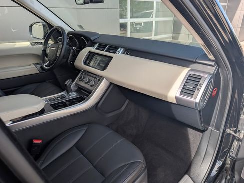 Used 2014 Land Rover Range Rover Sport HSE AWD/4WD image 13