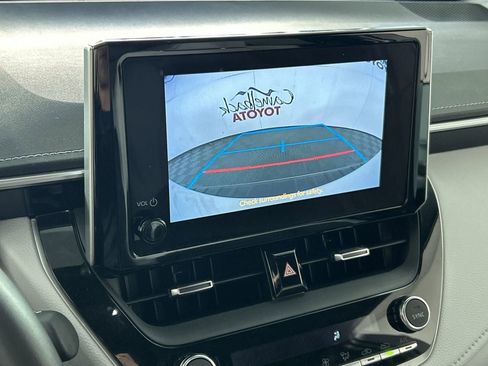 Used 2025 Toyota Corolla XSE FWD image 17