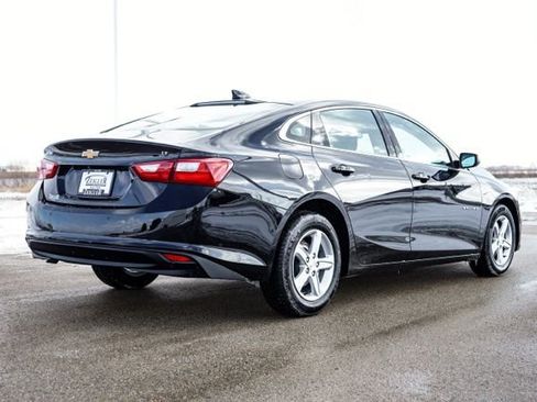 Used 2023 Chevrolet Malibu LT FWD image 7