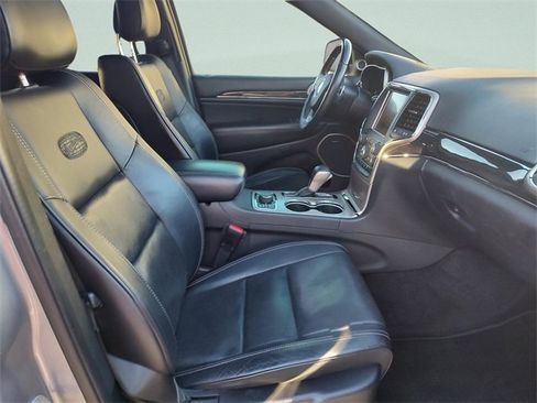 Certified 2017 Jeep Grand Cherokee Overland image 33