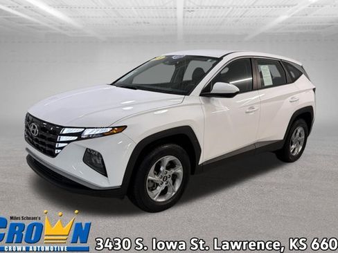 Used 2024 Hyundai Tucson SE AWD/4WD image 1