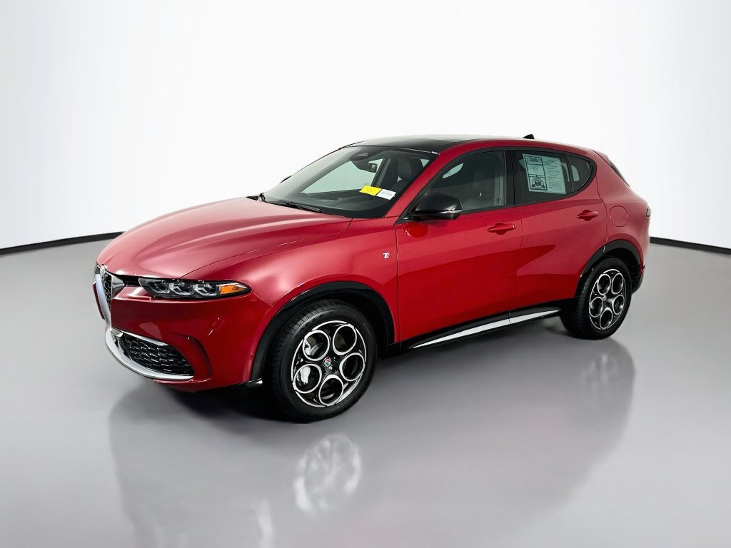 Used 2024 Alfa Romeo Tonale Ti w/ Active Assist Package AWD/4WD image 3