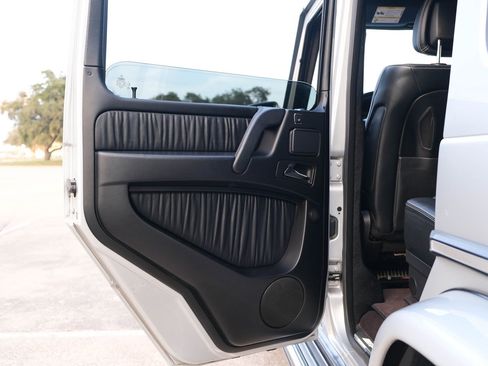 Used 2014 Mercedes-Benz G 63 AMG 4MATIC image 22